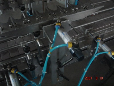 流量計式食用油灌裝機細節圖